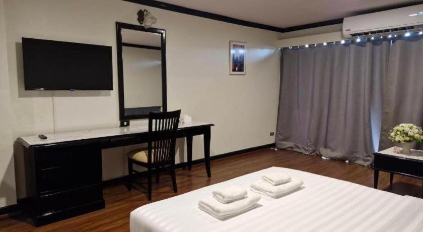 Town In Town Gardent Resort Bangkok Exterior foto
